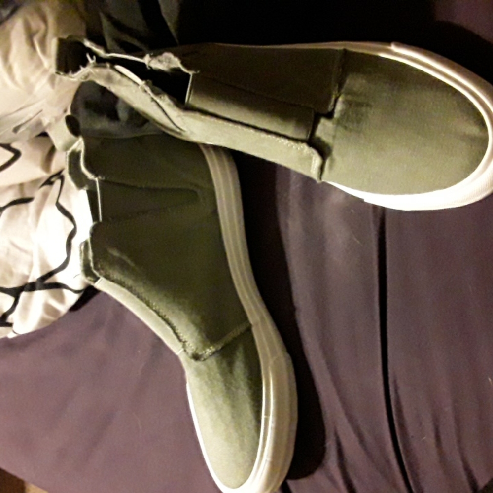 High top sneakers